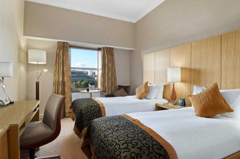 Hotel Hilton Dundee Zimmer foto
